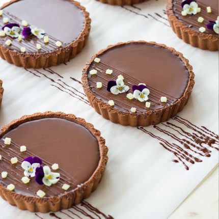 Chocolate caramel tart