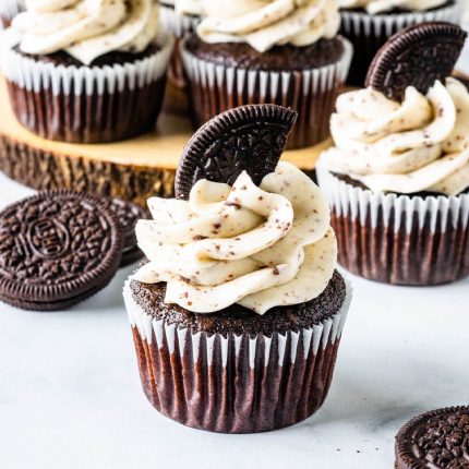 Oreo cupcake